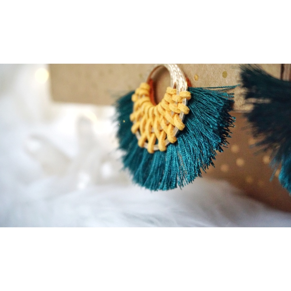 NEW! Emerald Mustard Hoop Tassel Hoop Earrings - Picture 7 of 11